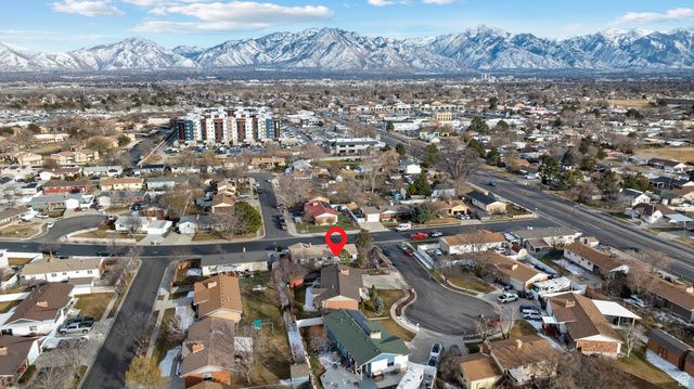 2058 W BYRON CIR, West Valley City, UT 84119