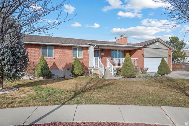 2058 W BYRON CIR, West Valley City, UT 84119
