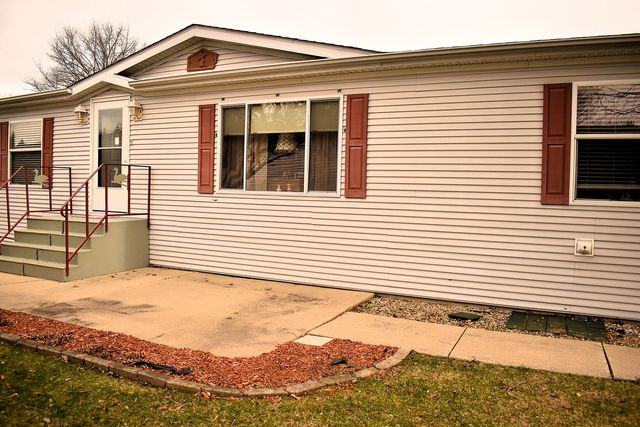 4001 GREENSPIRE, Belvidere, IL 61008