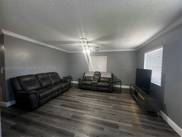 7103 SW 3rd Ct, North Lauderdale, FL 33068