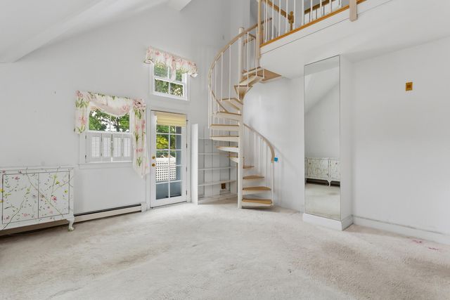 105 Parker Road UNIT B, Osterville, MA 02655