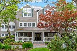 105 Parker Road UNIT B, Osterville, MA 02655