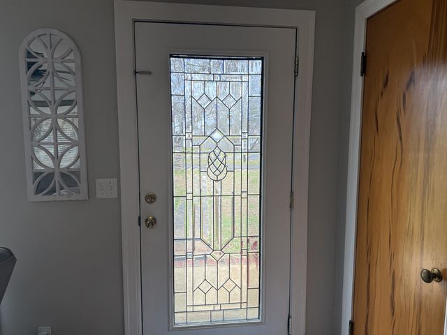 111 Dogwood Ln, Winchester, TN 37398