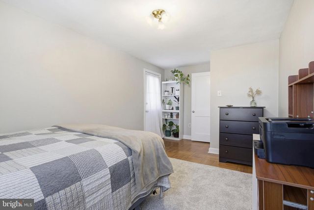 419 W GRAYS AVE, Glenolden, PA 19036