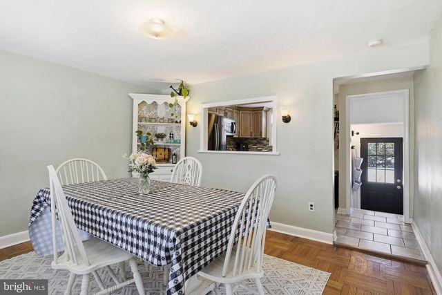 419 W GRAYS AVE, Glenolden, PA 19036