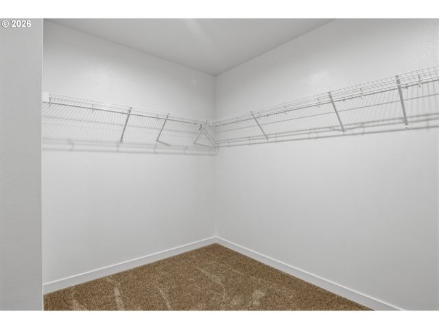 12316 Ne 107TH Way, Vancouver, WA 98682