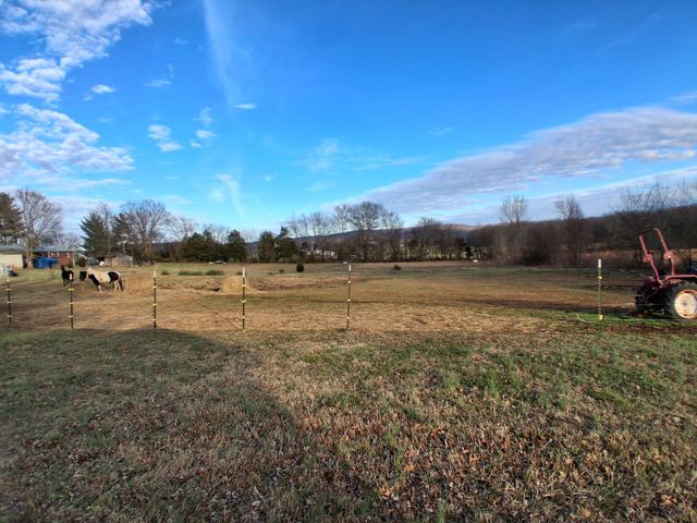 71 Basham Rd, Morrison, TN 37357