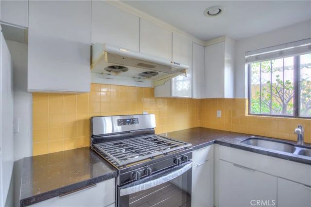 2020 20th 6, Santa Monica, CA 90404