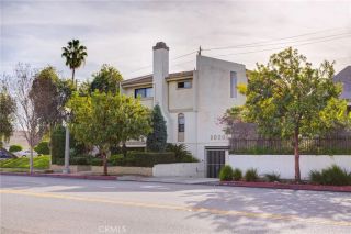 2020 20th 6, Santa Monica, CA 90404