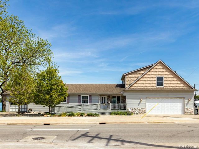 4016 Military Street, Port Huron, MI 48060