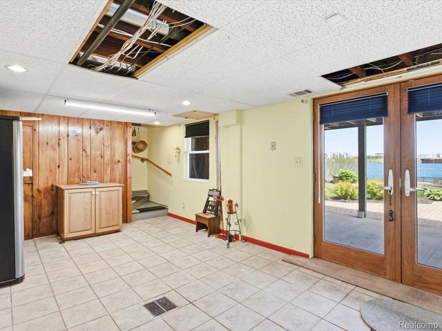 4016 Military Street, Port Huron, MI 48060