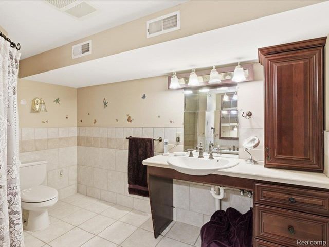 4016 Military Street, Port Huron, MI 48060