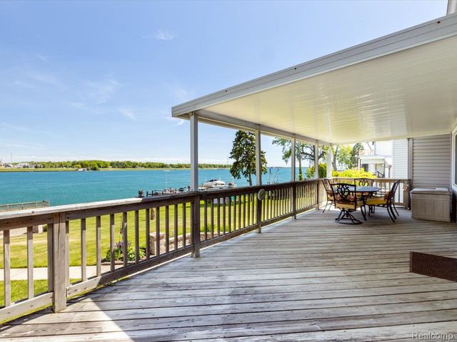 4016 Military Street, Port Huron, MI 48060