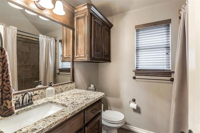 8609 SW 66th Place, Oklahoma City, OK 73169