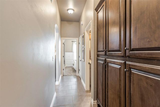 8609 SW 66th Place, Oklahoma City, OK 73169