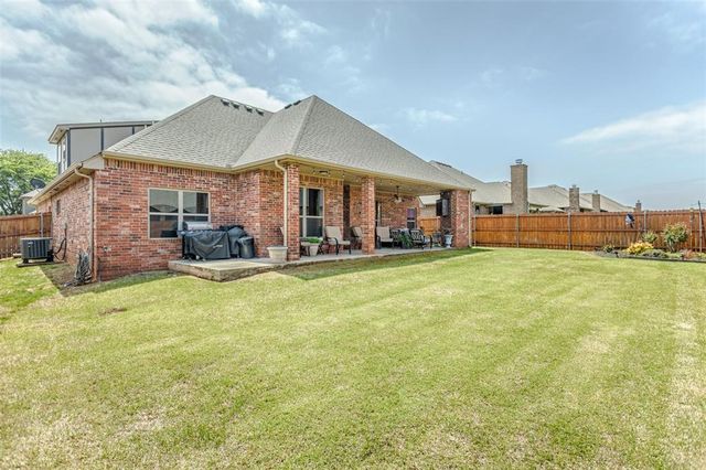 8609 SW 66th Place, Oklahoma City, OK 73169