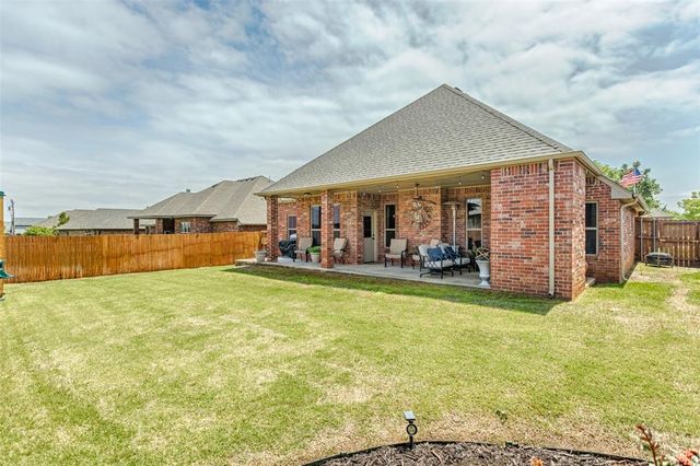 8609 SW 66th Place, Oklahoma City, OK 73169