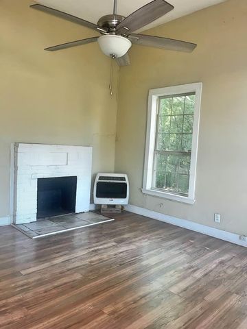 616 S 14th Street, Corsicana, TX 75110