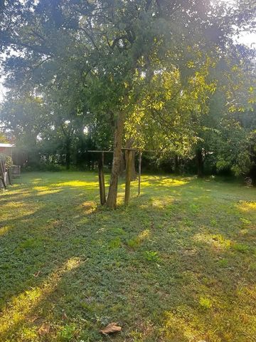 616 S 14th Street, Corsicana, TX 75110