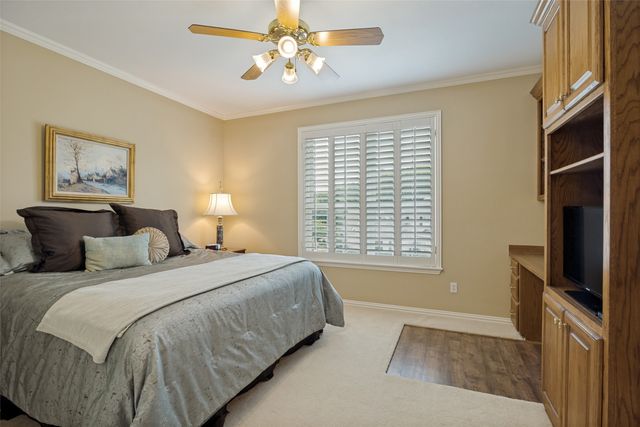 6404 Creekside Drive, Greenville, TX 75402