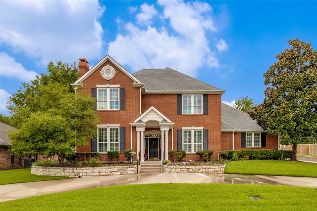 6404 Creekside Drive, Greenville, TX 75402