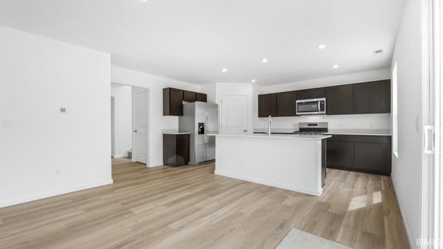 966 Miller Woods Way, New Haven, IN 46774