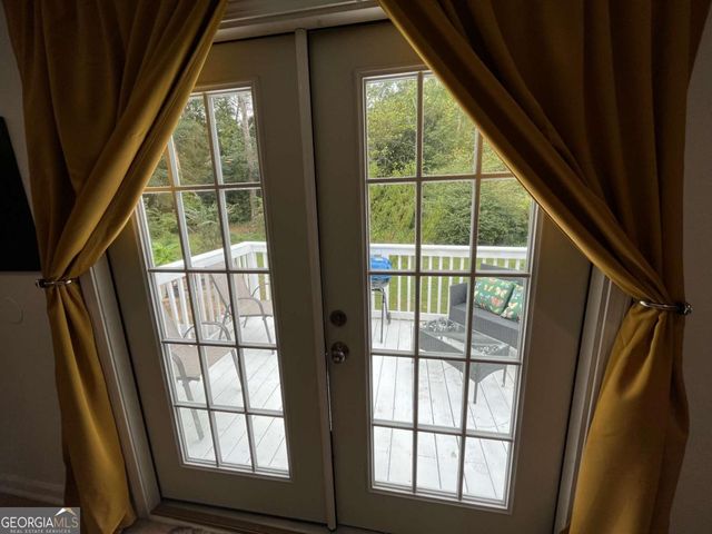 718 Fairburn Road NW, Atlanta, GA 30331