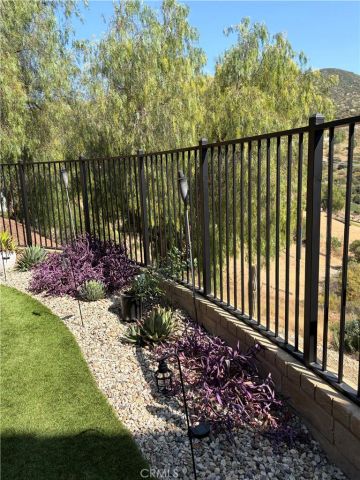 1016 Crown Hill, Simi Valley, CA 93063