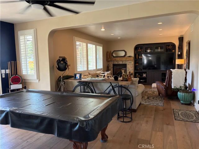 1016 Crown Hill, Simi Valley, CA 93063