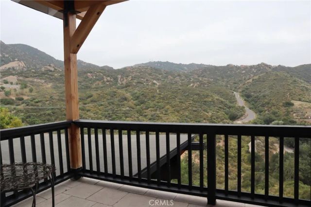 1016 Crown Hill, Simi Valley, CA 93063