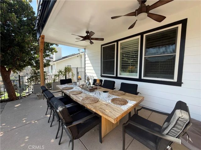 1016 Crown Hill, Simi Valley, CA 93063