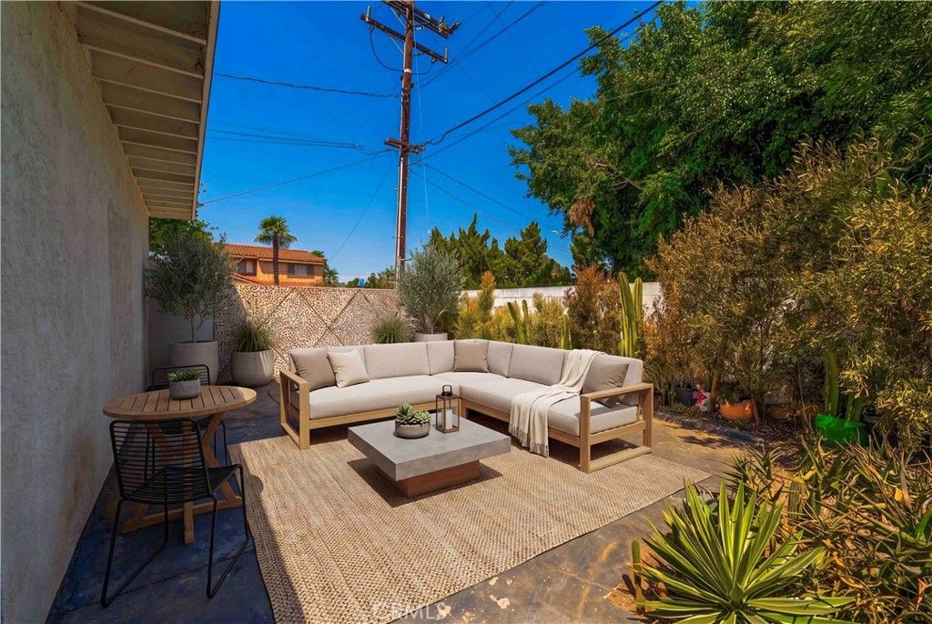 Image 23 of property listing at 900 S 4th, Montebello, CA 90640