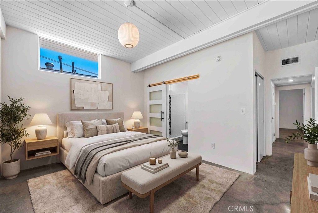 Image 6 of property listing at 900 S 4th, Montebello, CA 90640