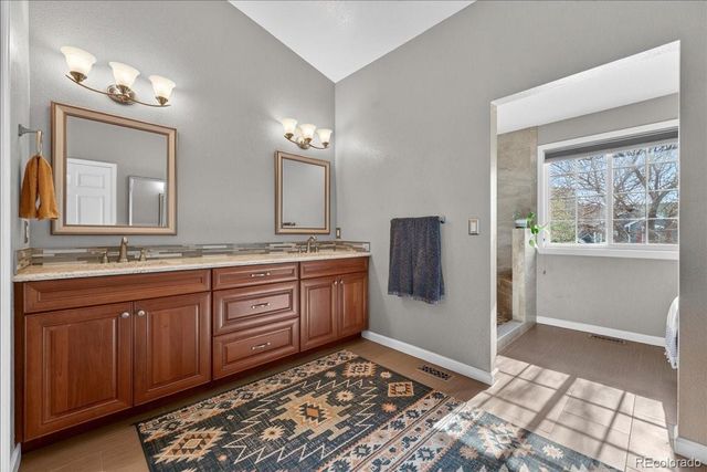 5421 S Bahama Court, Centennial, CO 80015