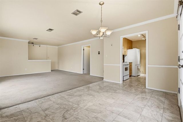 2529 NW 62nd Street 220, Oklahoma City, OK 73112