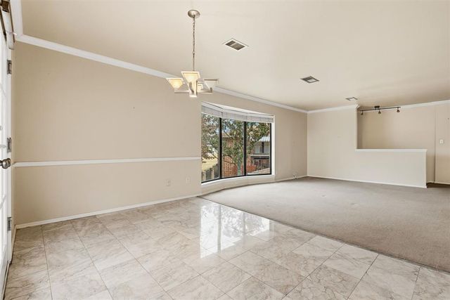 2529 NW 62nd Street 220, Oklahoma City, OK 73112