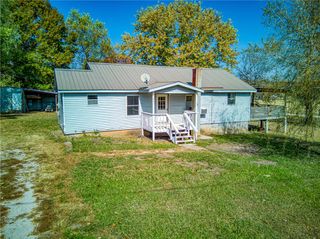 8237 Rally Hill Road, Everton, AR 72633