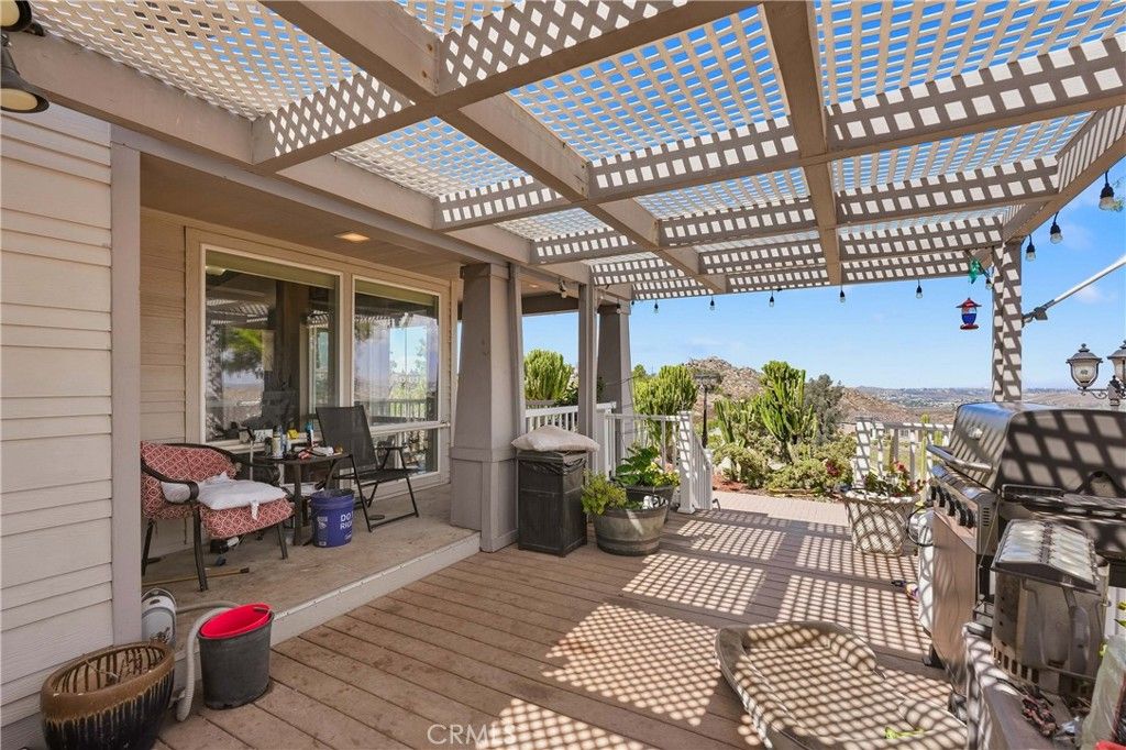 17075 Multiview, Perris, CA 92570 — photo 4
