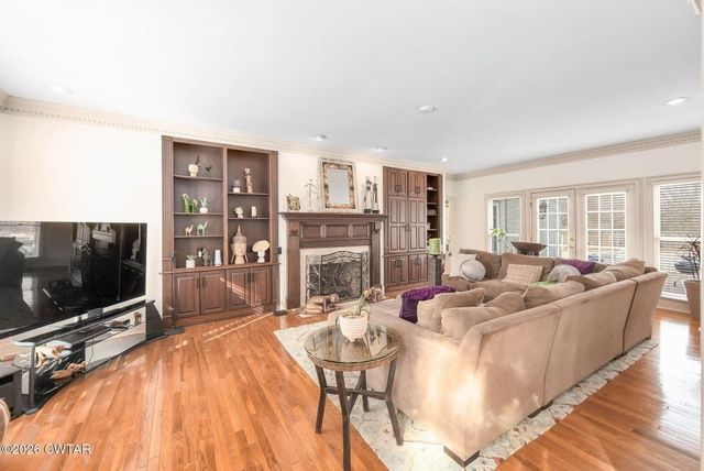 14 Winfield Pl, Jackson, TN 38305