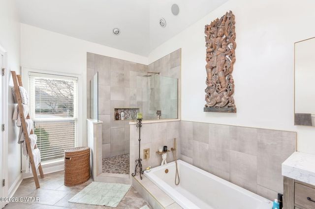 14 Winfield Pl, Jackson, TN 38305