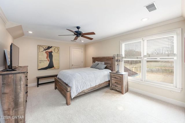 14 Winfield Pl, Jackson, TN 38305