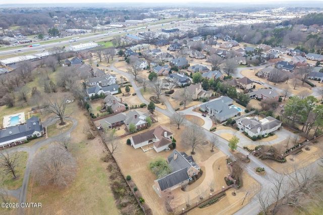 14 Winfield Pl, Jackson, TN 38305