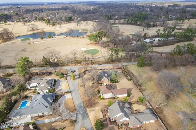 14 Winfield Pl, Jackson, TN 38305