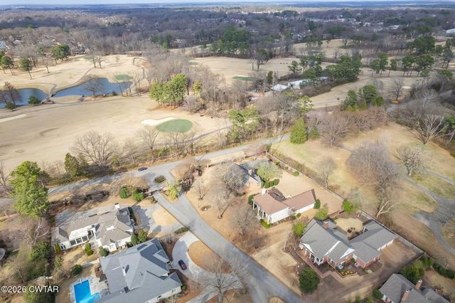 14 Winfield Pl, Jackson, TN 38305