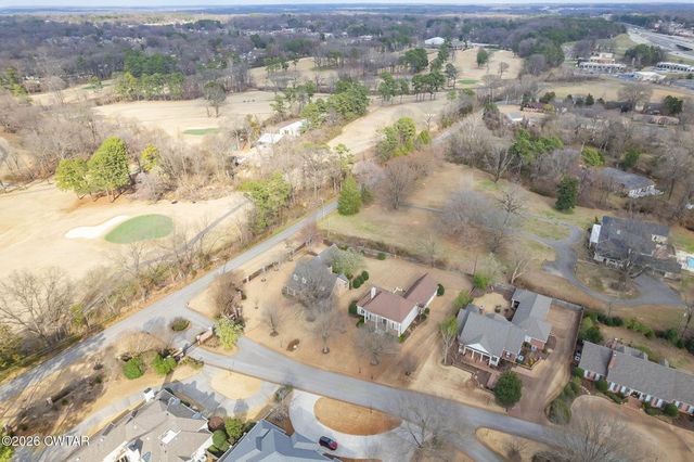 14 Winfield Pl, Jackson, TN 38305