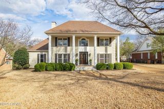 14 Winfield Pl, Jackson, TN 38305