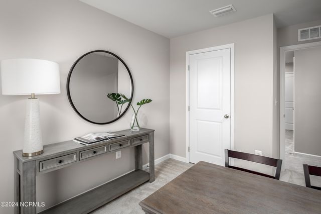 2066 Lewis Creek Circle NE, Winnabow, NC 28479