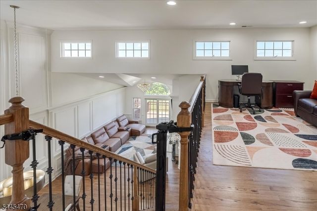 9 Rockhall Ct, Hardyston Twp., NJ 07419