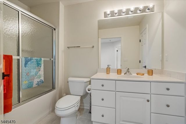 9 Rockhall Ct, Hardyston Twp., NJ 07419