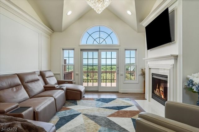 9 Rockhall Ct, Hardyston Twp., NJ 07419